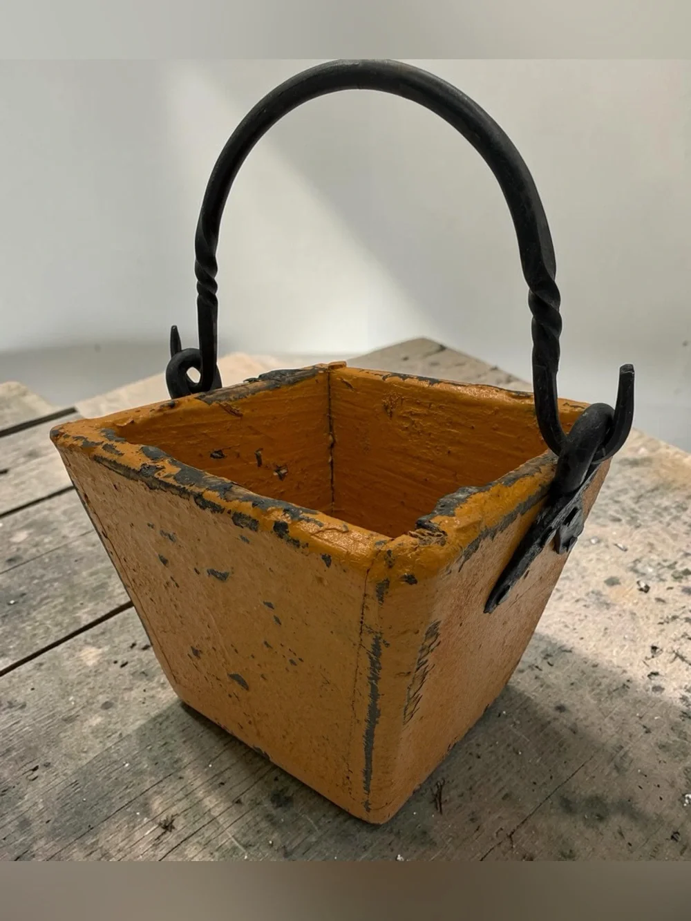 ANTIQUE YELLOW (RARE) BERRY BASKET WITH FORGED HANDLE PRIMITIVE CHIPPED TEXTURE